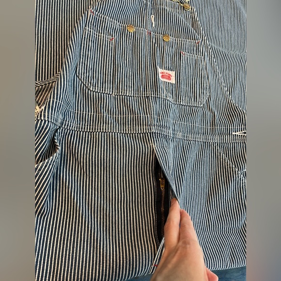 Vintage Round House Striped Denim Overalls 34x30 💙💙💙💙💙 - Picture 9 of 12